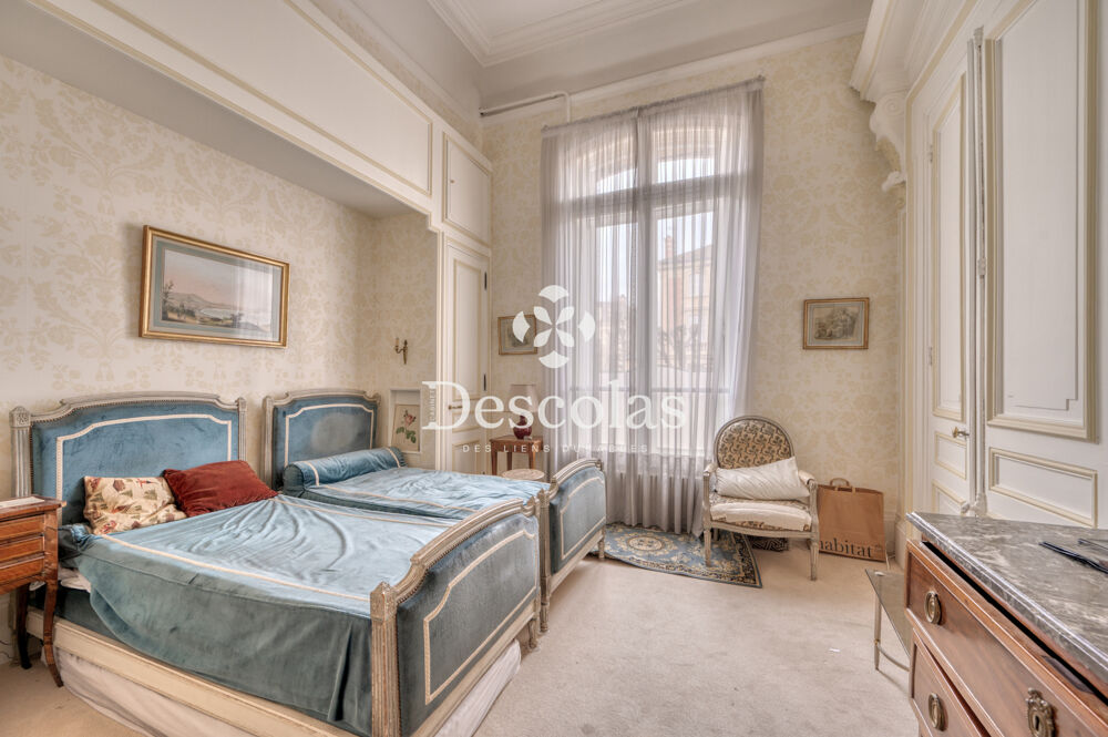 à vendre  Propriété/château Saint-Germain-en-Laye (78100)