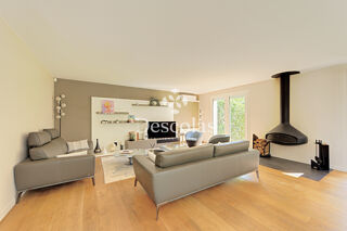  Maison � vendre 8 pi�ces 275 m�