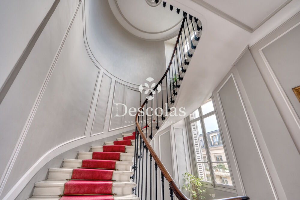 à vendre  Propriété/château Saint-Germain-en-Laye (78100)