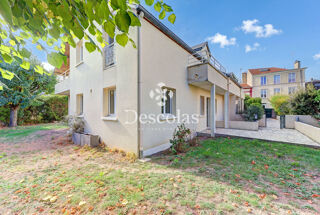  Maison à vendre 8 pièces 181 m²