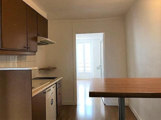  Appartement à louer 2 pièces 47 m²