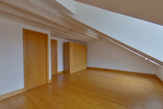  Maison à louer 7 pièces 156 m²