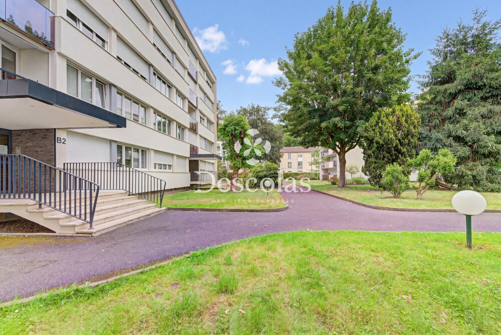 Vente Appartement APPARTEMENT - 60 m2 - 3 pièces St germain en laye