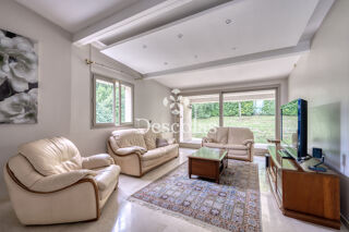 Maison 8 pièces 200 m² · à Le Pecq · 200 m² · 949 000 €