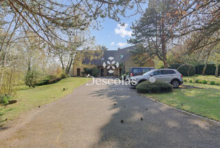 Maison à vendre 10 pièces 356 m²