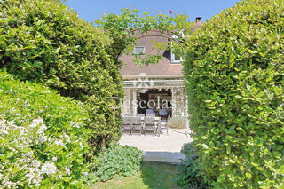  Maison � vendre 8 pi�ces 275 m�