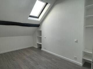  Appartement à louer 3 pièces 66 m²