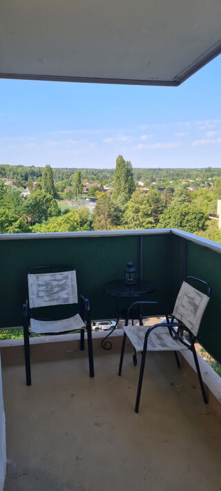  Appartement à louer 3 pièces 78 m²