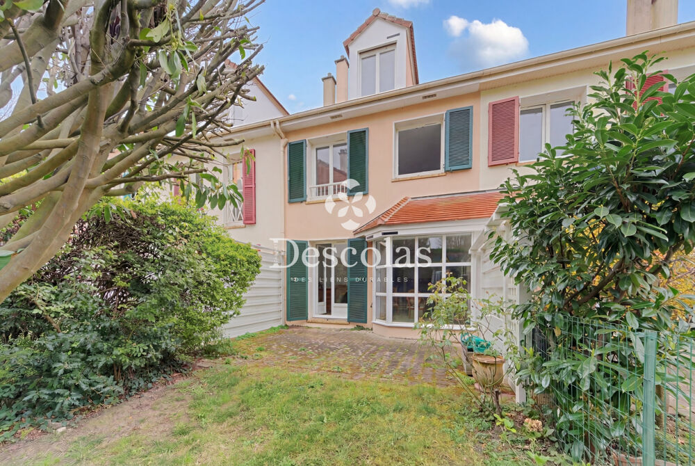 Maison 6 pièces 140 m² · à St Germain en Laye · 140 m² · 760 000 €