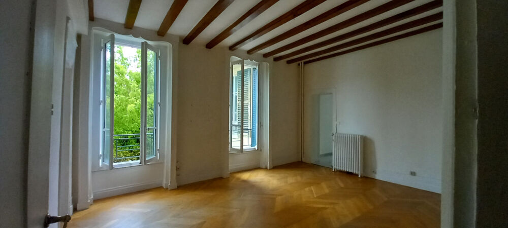 Location Appartement APPARTEMENT CENTRE SAINT GERMAIN EN LAYE 69 M2 St germain en laye