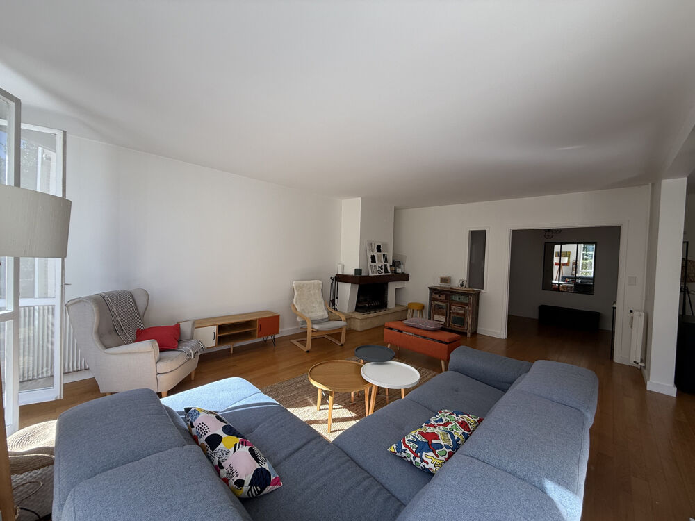 Location Appartement À LOUER MEUBLE   4 PIÈCES 120 M2 AVEC JARDIN PRIVATIF   LOUVECIENNES Louveciennes