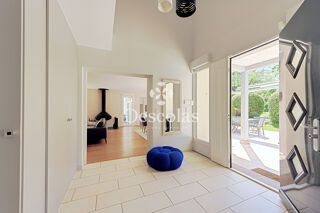  Maison à vendre 8 pièces 275 m²