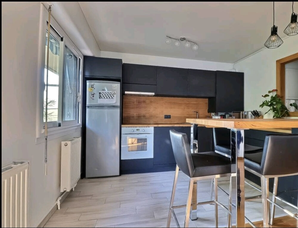 Location Appartement L'Étang-la-Ville   À 4 minutes de la gare de Saint-Nom-la-Bretèche - 3pièces 1343€ C.C L etang la ville