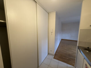  Appartement à louer 1 pièce 24 m²