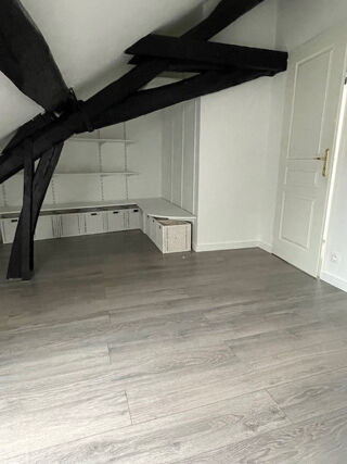  Appartement à louer 3 pièces 66 m²