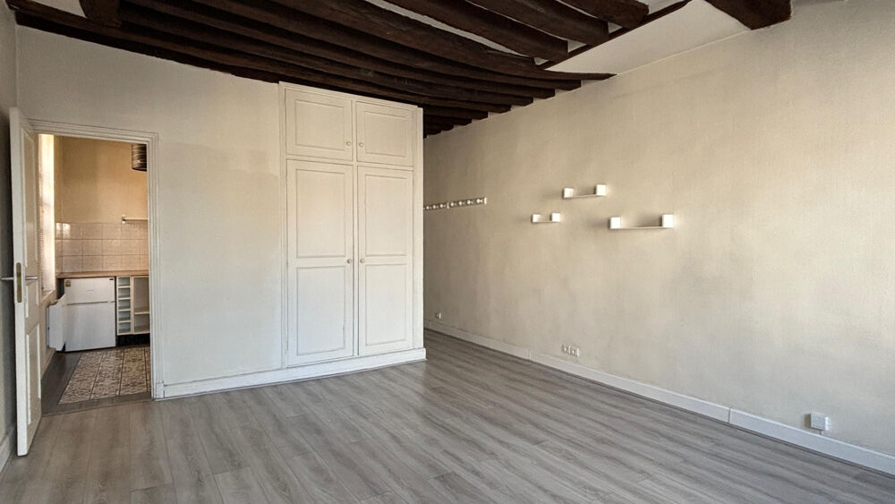 HYPERCENTRE- Studio de 31m2