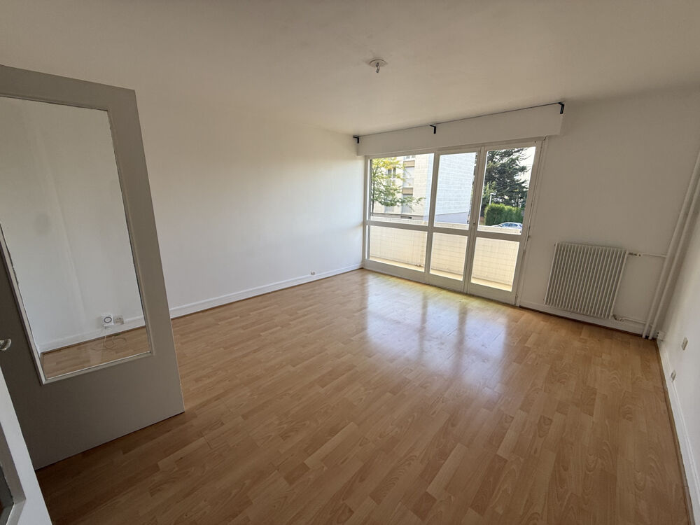 Location Appartement Chambourcy Résidence La Closerie Appartement 3 pièces entièrement rénové 76.11 m2 Chambourcy