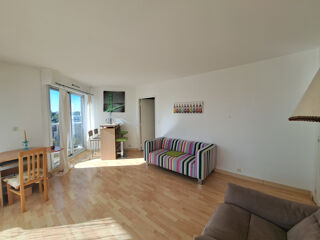  Appartement à louer 3 pièces 78 m²