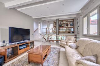  Maison � vendre 8 pi�ces 200 m�