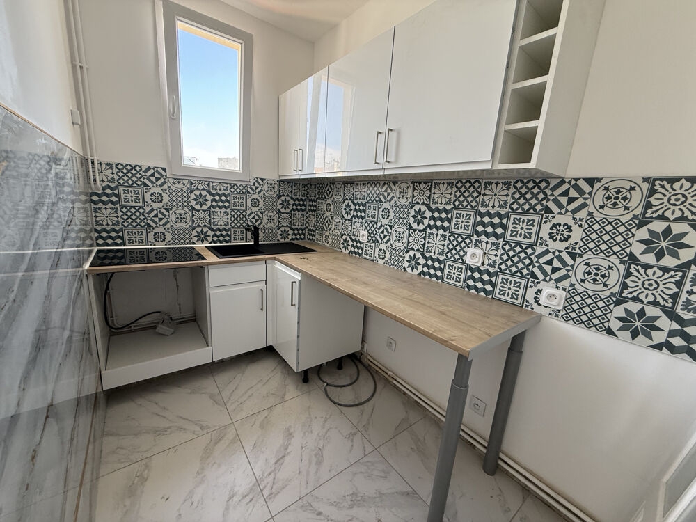 Location Appartement À LOUER   2 PIÈCES 40 M2   SAINT-GERMAIN-EN-LAYE St germain en laye