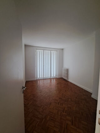  Appartement à louer 2 pièces 54 m²