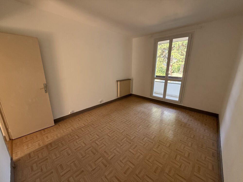 Location Appartement studio de 24 m2 Louveciennes Louveciennes