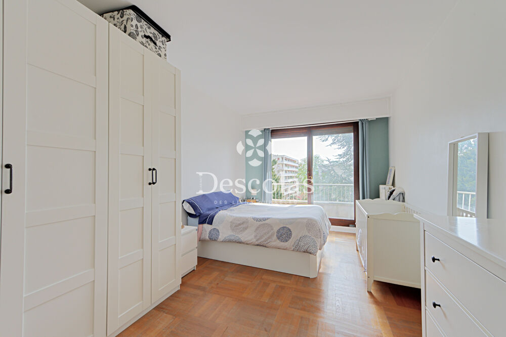 � vendre  Appartement Saint-Germain-en-Laye (78100)