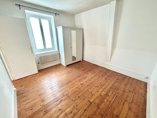  Appartement � louer 2 pi�ces 57 m�