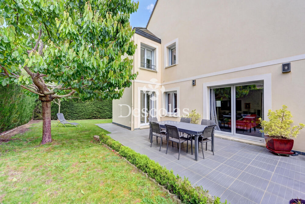 Vente Maison Maison familiale Saint-Germain-en-Laye - 208m2 St germain en laye