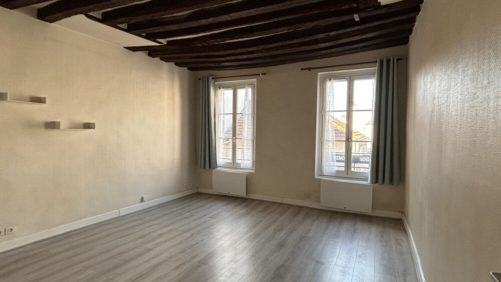 HYPERCENTRE- Studio de 31m2