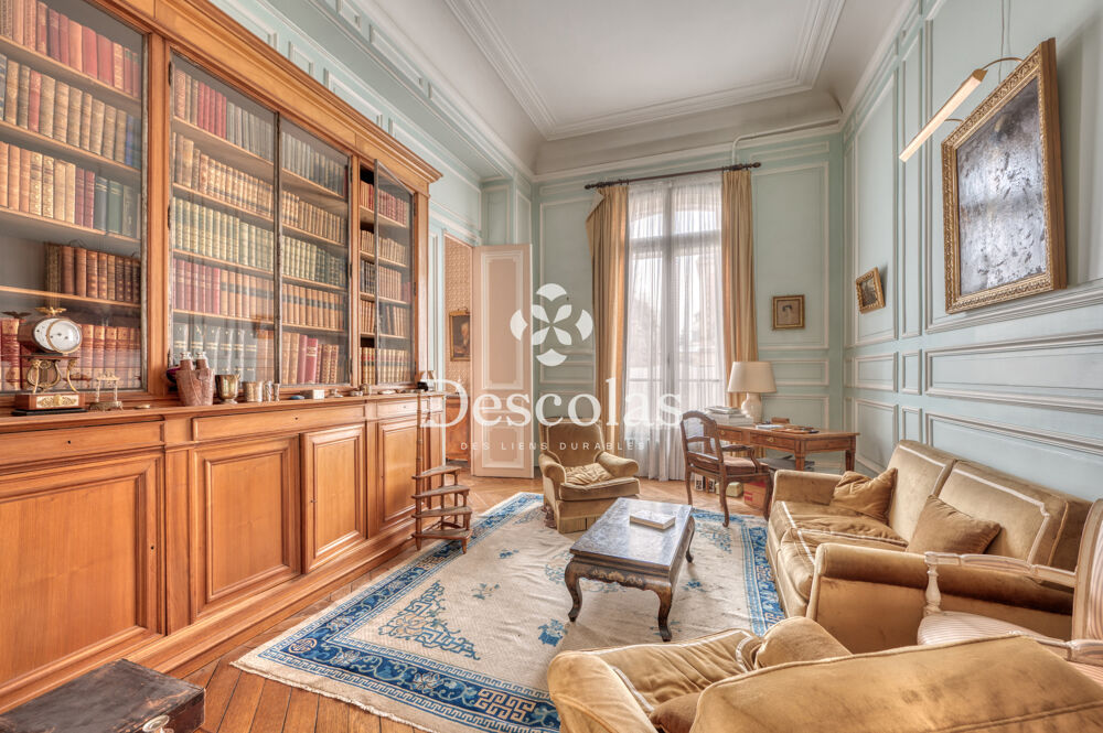 à vendre  Propriété/château Saint-Germain-en-Laye (78100)