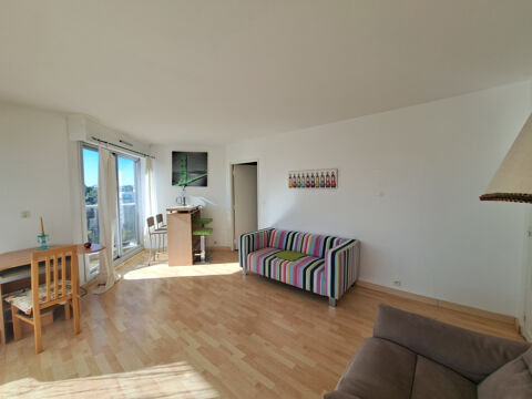   appartement MEUBLE 2 chambres 78 m2 2 places de parking en sous sol Appartement - 3 pièce(s) - 78 m²
