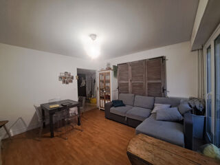  Appartement à louer 3 pièces 80 m²