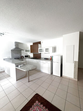  Appartement à louer 3 pièces 58 m²