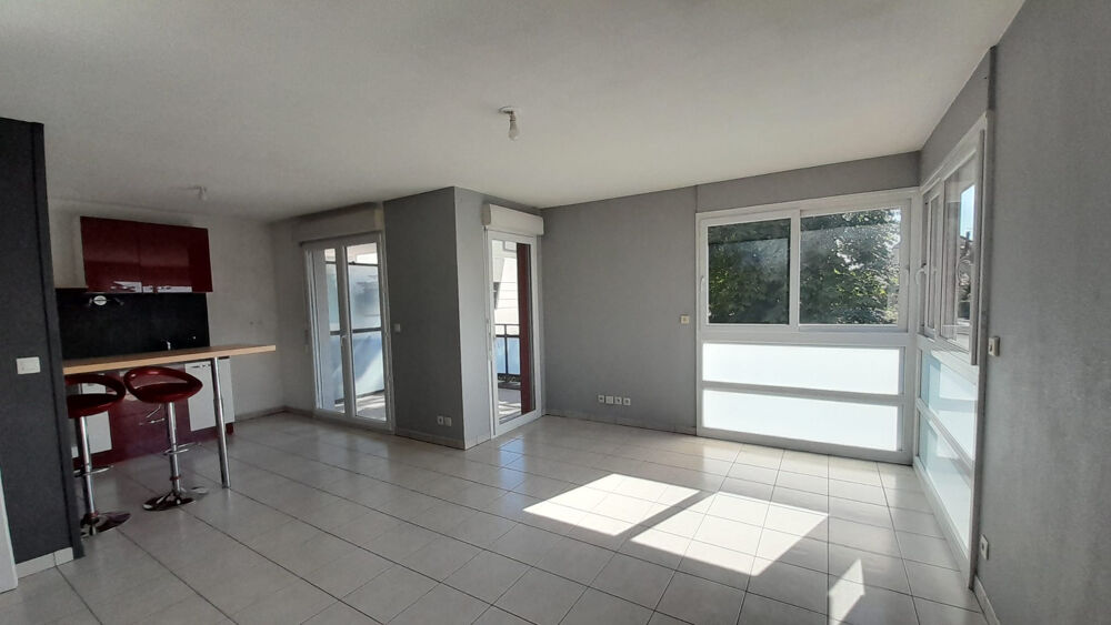 Location Appartement Thonon Proche des Thermes, T2 de 49 m2 avec balcon Thonon les bains
