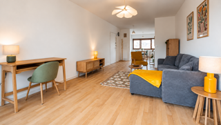  Appartement à louer 3 pièces 77 m²