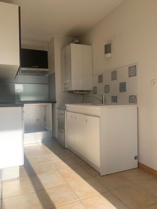  Appartement à louer 3 pièces 61 m²