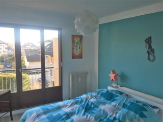  Appartement à louer 2 pièces 42 m²