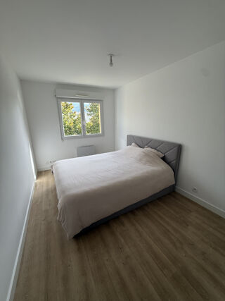  Appartement à louer 2 pièces 54 m²