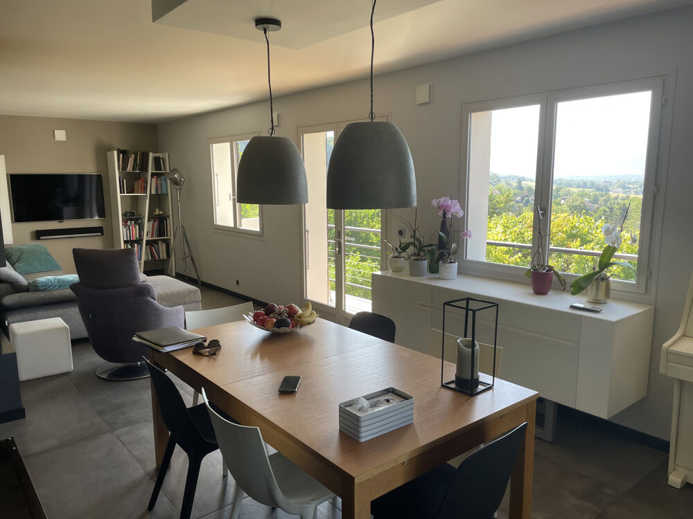 Maison 6 pièces 123 m² · à Annecy · 123 m² · 949 000 €
