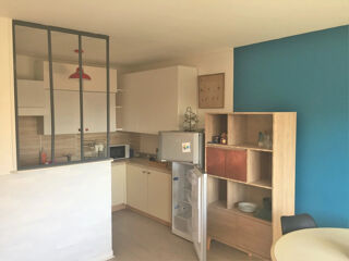  Appartement à louer 2 pièces 42 m²