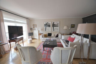  Appartement � vendre 5 pi�ces 142 m�