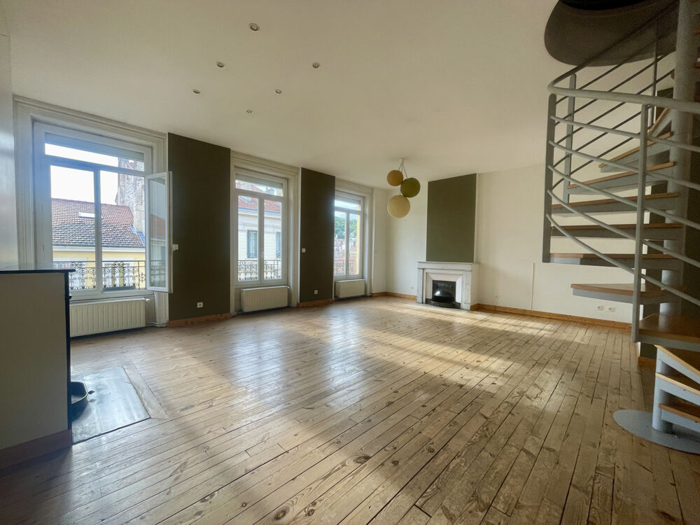 PROX JEAN JAURES DUPLEX AVEC TERRASSE