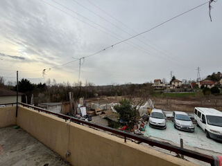  Immeuble à vendre 201 m²
