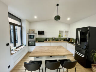  Appartement � vendre 4 pi�ces 95 m�