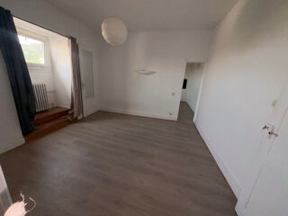  Appartement à louer 2 pièces 45 m²