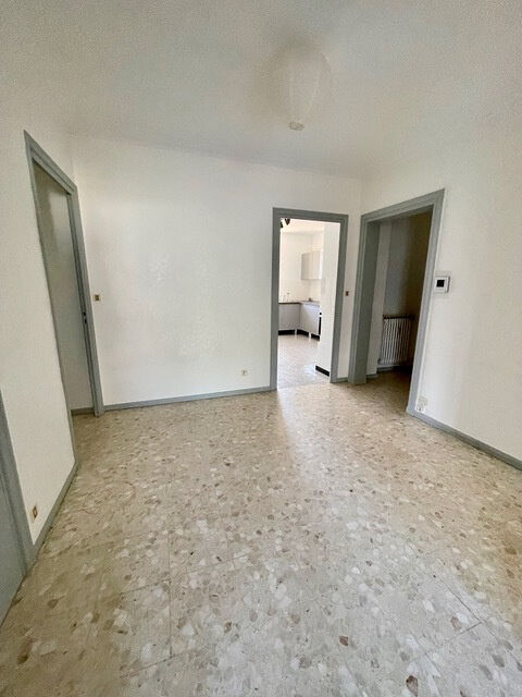  Appartement  louer 4 pices 102 m