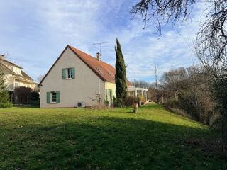  Maison � vendre 9 pi�ces 202 m�