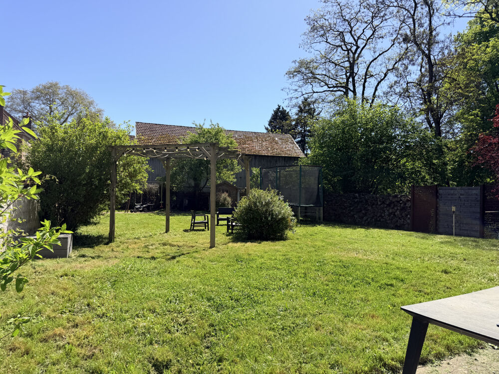 Vente Maison A 1h30 de PARIS A6 et 5 mn de TOUCY, JOLIE MAISON ANCIENNE 114 m2   3 CHAMBRES   JARDIN   DÉPENDANCE   PARKIN Dracy