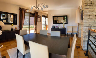  Maison � vendre 9 pi�ces 374 m�